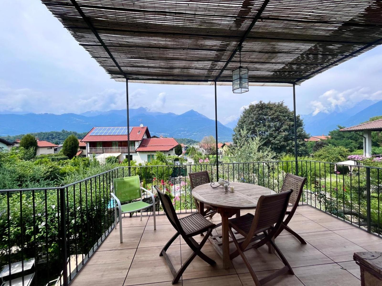 Casa Unica- Da Bruno Appartement Colico Buitenkant foto