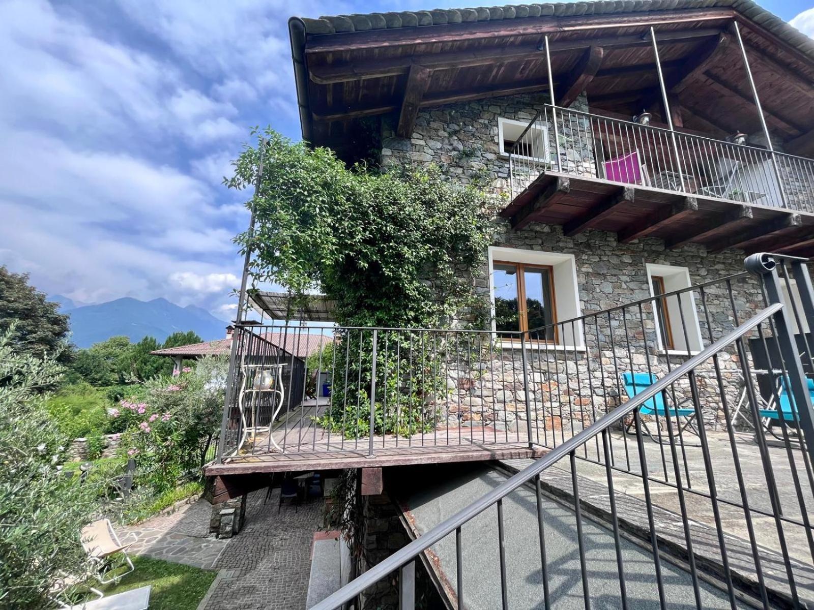 Casa Unica- Da Bruno Appartement Colico Buitenkant foto